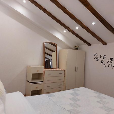 Apt Lavender On Nincevica St- 1 Bedroom Apt 5 Min To The Old Town Of سبليت المظهر الخارجي الصورة