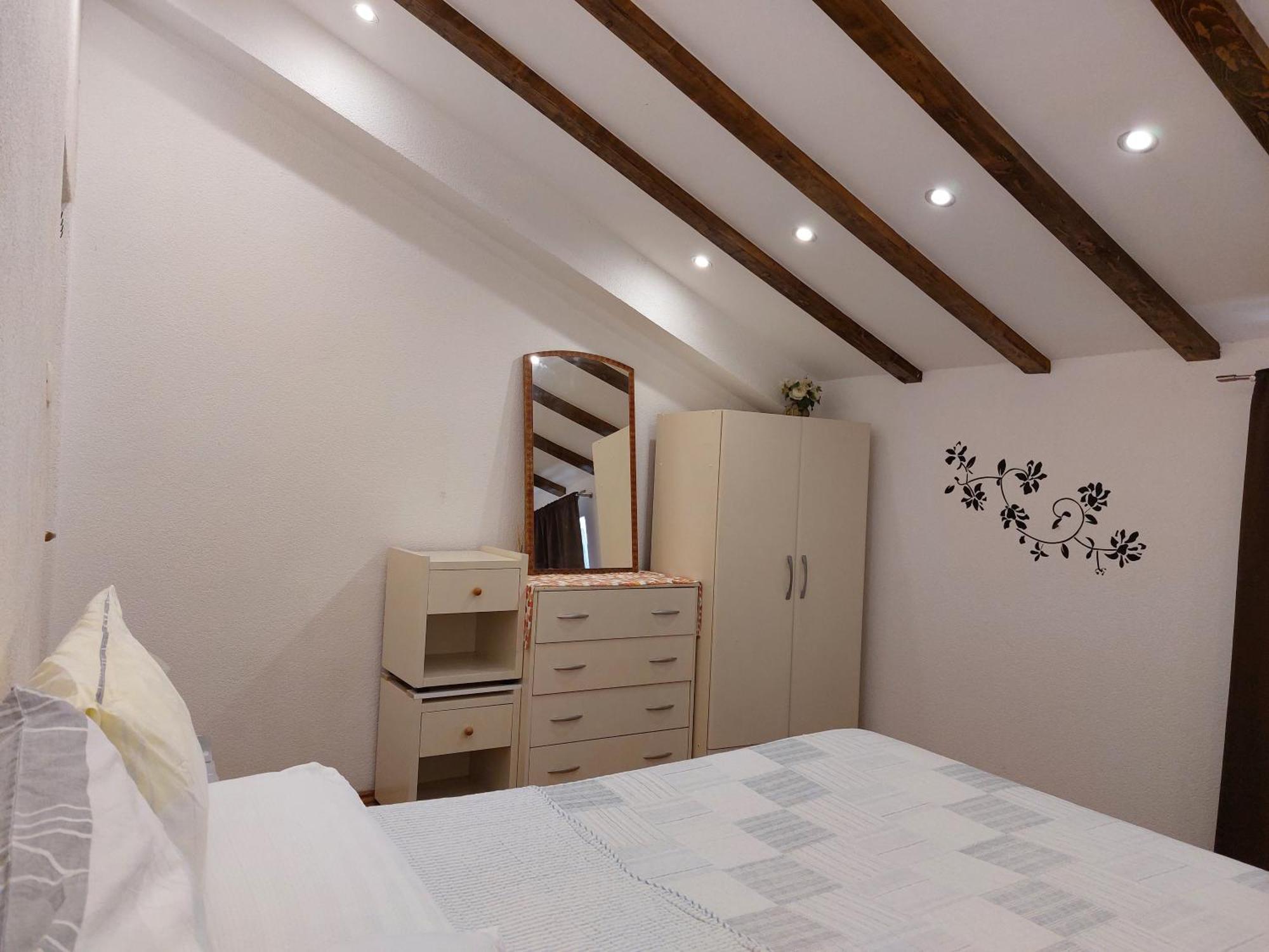 Apt Lavender On Nincevica St- 1 Bedroom Apt 5 Min To The Old Town Of سبليت المظهر الخارجي الصورة